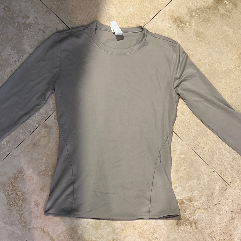 Lululemon Athletica Tan Long Sleeve Top